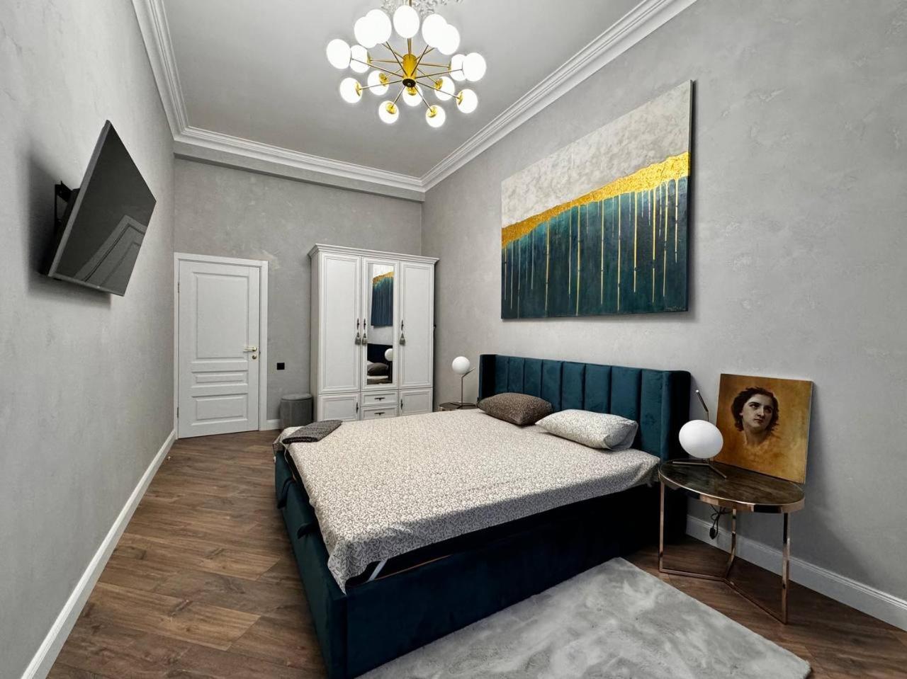 Deribasivska 10 Luxury Apartment Odessa Extérieur photo